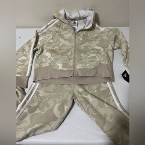 Brand New Girls Adidas Sweatsuit